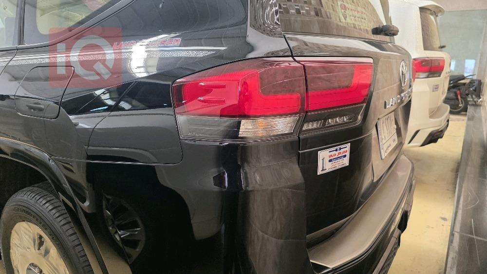 تويوتا لاندكروزر